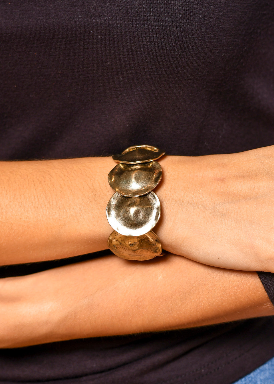 Burnished Gold Hammered Circle Stretch Bracelet