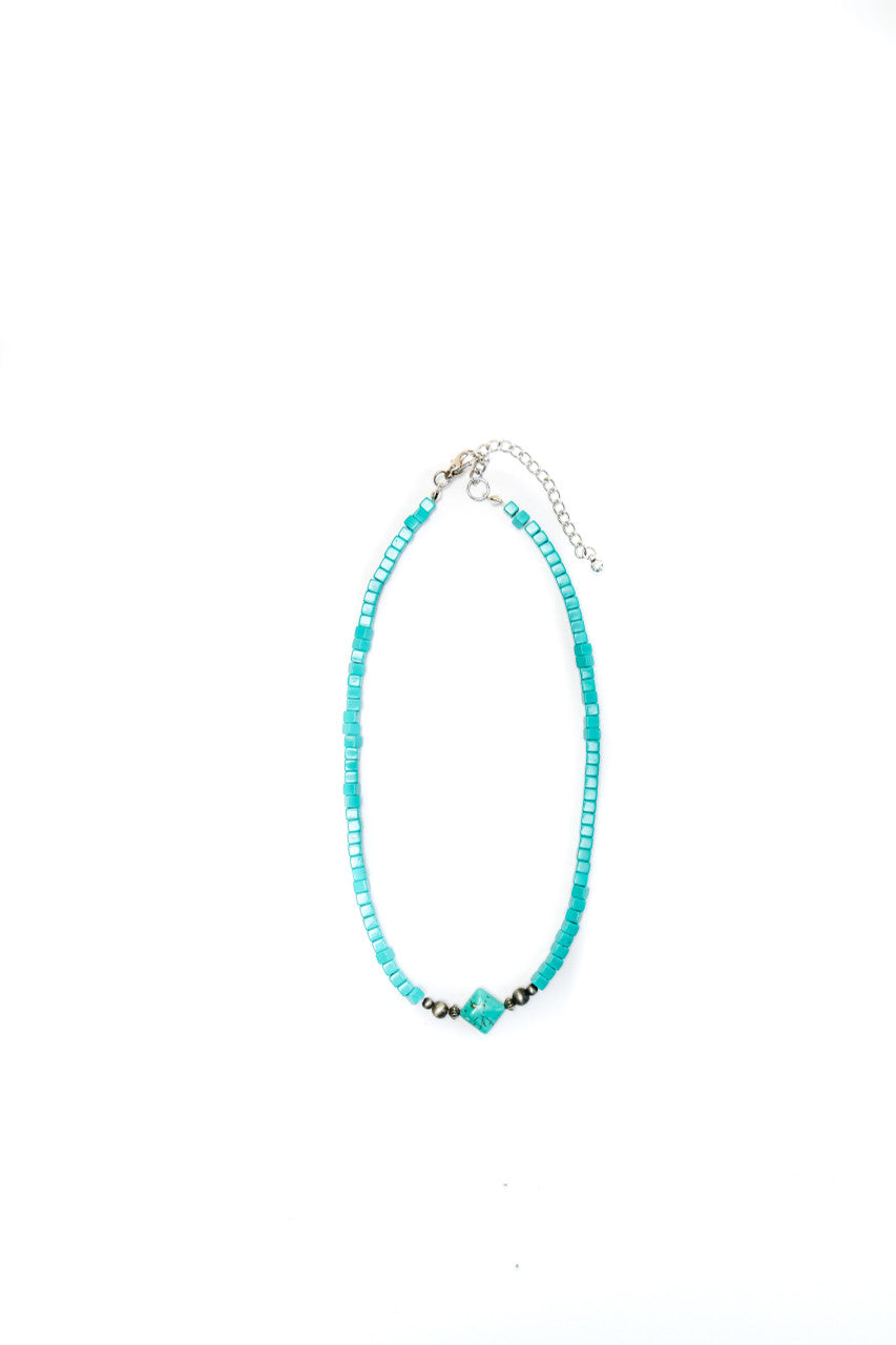 16" Turquoise and Faux Navajo Pearl Necklace with Turquoise Diamond Accent