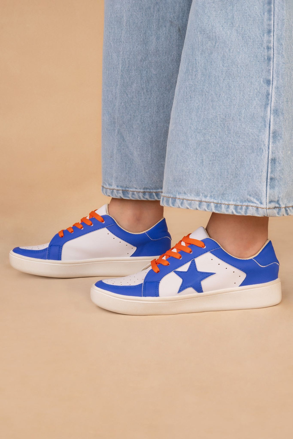 Game Day Sneaks