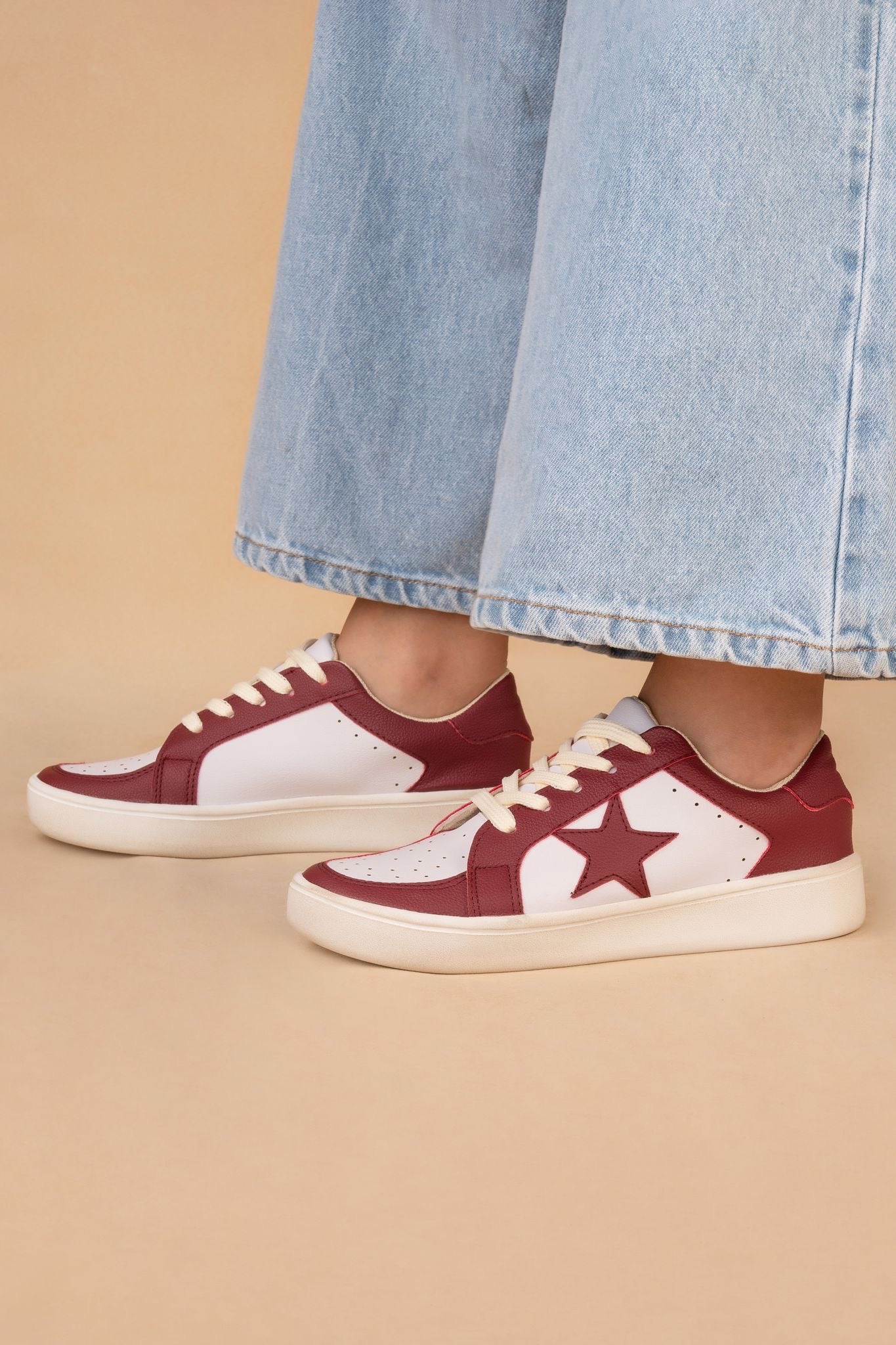 Game Day Sneaks