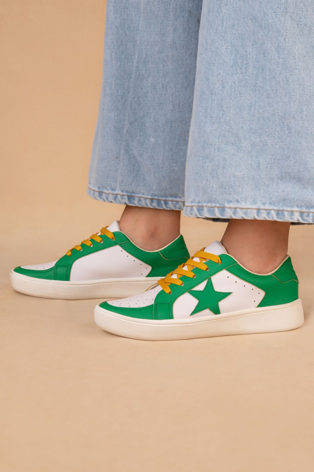 Game Day Sneaks