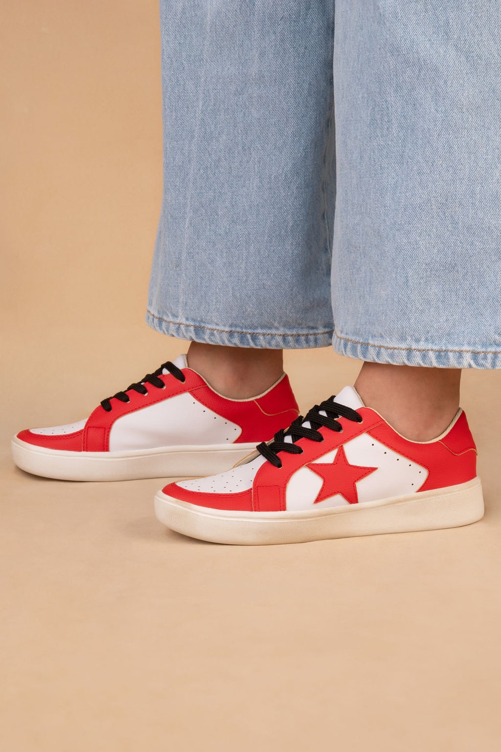 Game Day Sneaks
